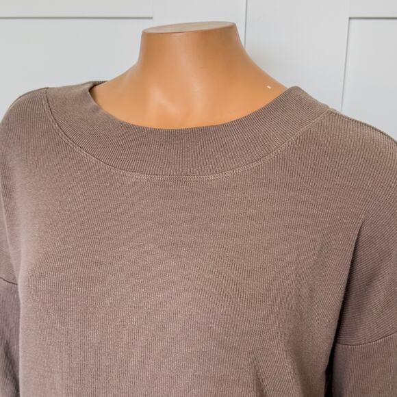 Athleta, Presence Sweatshirt w/ Accented Open Back, Pyrite, Women’s Small, Yoga - Picture 7 of 10